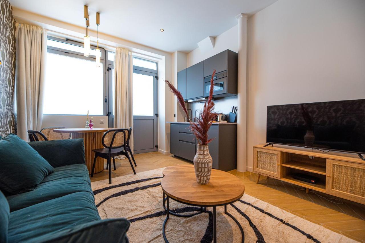 Lovely Apartment Close To Eiffel Tower Paris Luaran gambar
